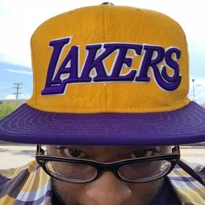 Meet your Posher, Kenneth